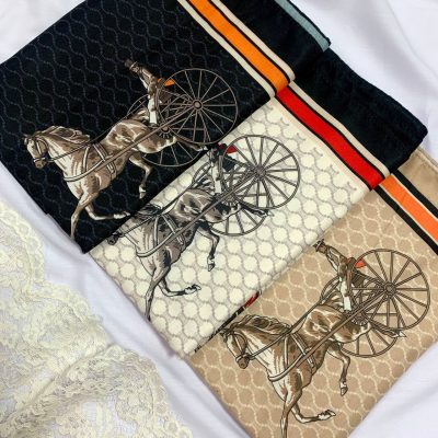 شال موهر طرح گوچی 2047