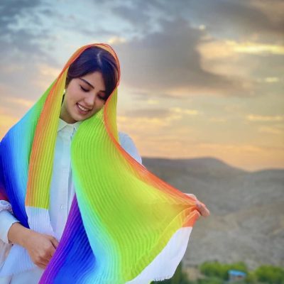 شال رنگین کمونی