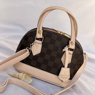 کیف دستی دوشی چهارخونه تیره